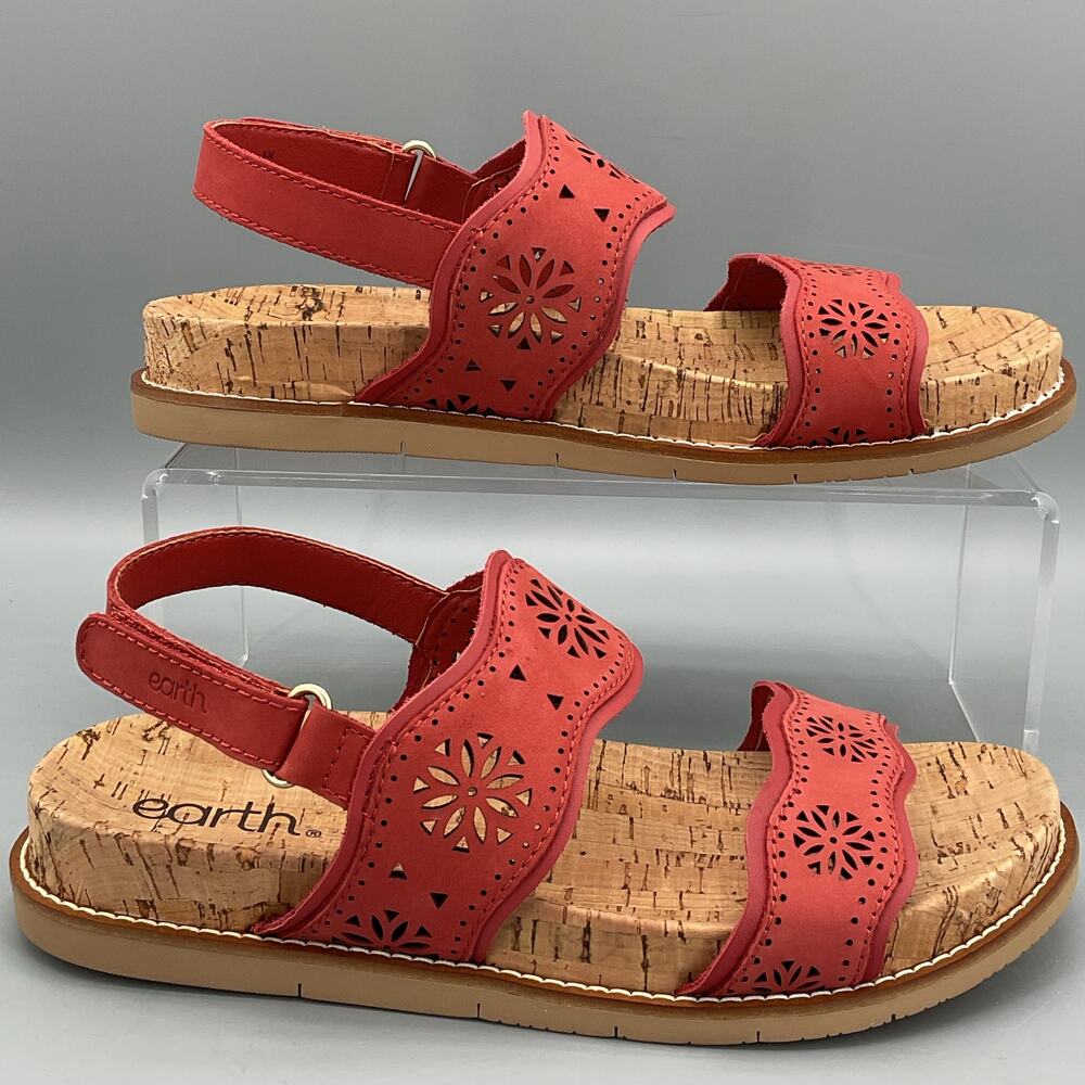 NEW earth Women’s Ferne Strappy Slingback Sandals Medium Red Size 8M